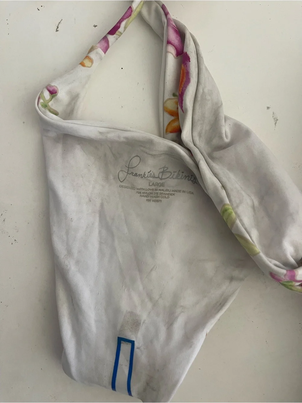 Frankie’s Bikinis Malia Set in Tropical Boquet